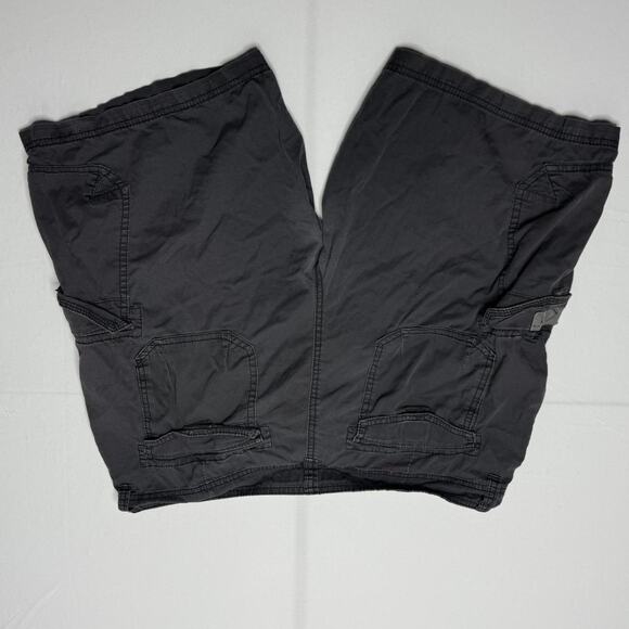 Unionbay Charcoal Cargo Shorts Size 36 Men’s Utility Outdoor Streetwear - Picture 3 of 4